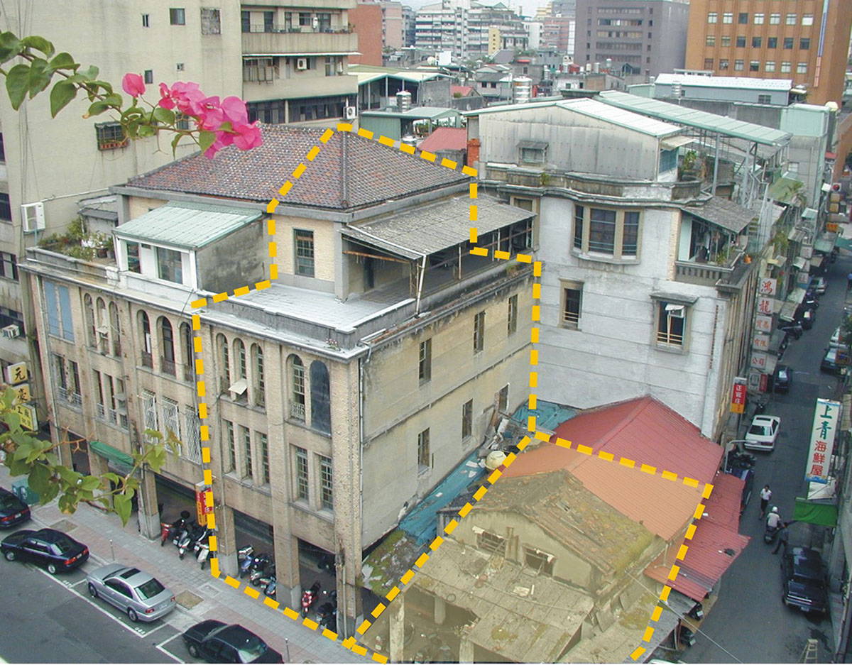 A House Renovation Completed by Ho+Hou Studio Architects in Taipei