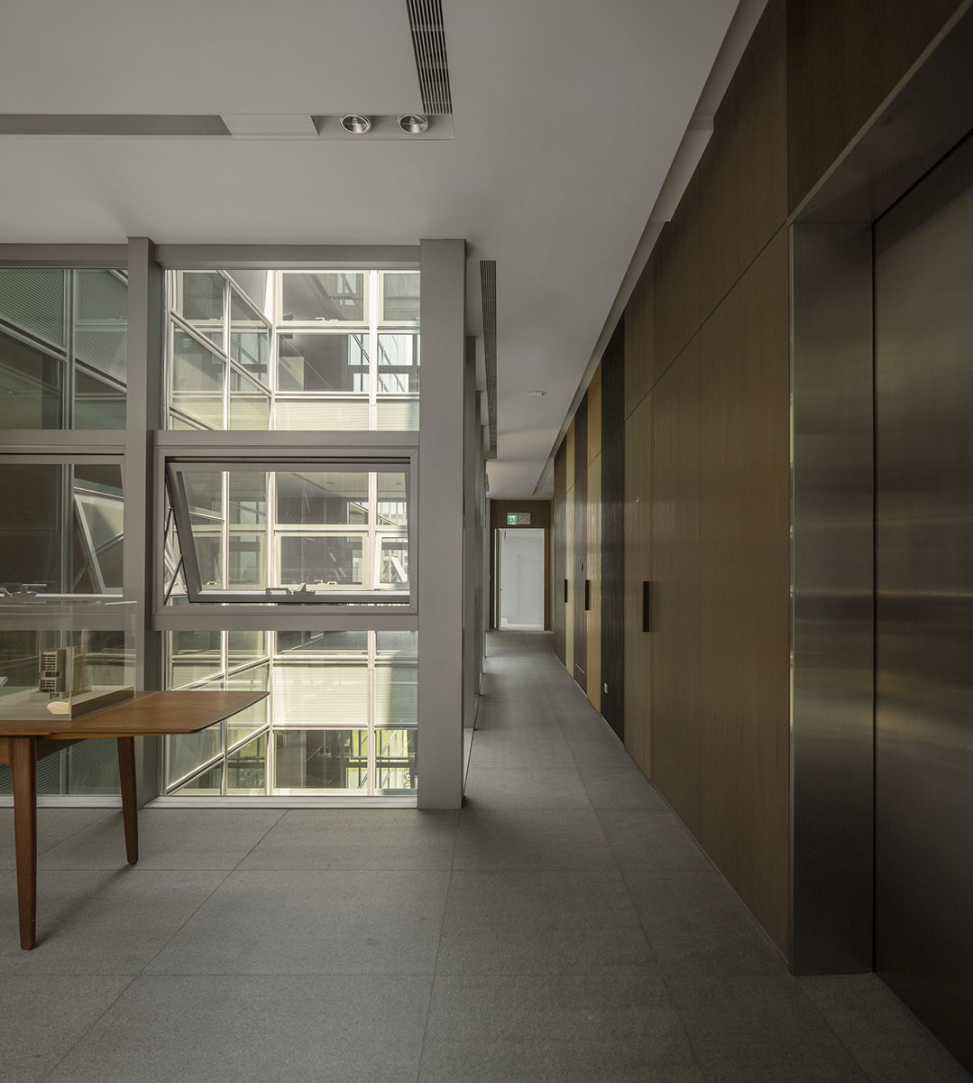 Dunher Office Building